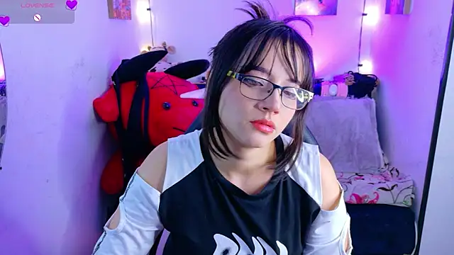 Snapshot of MiaVelvetDoll chatting on September 23, 2025, 1:36 pm MiaVelvetDoll online show from September 23, 2025, 1:36 pm