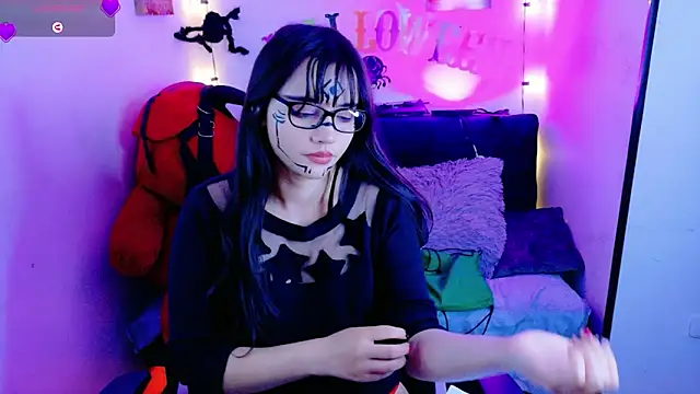 Snapshot of MiaVelvetDoll chatting on October 23, 2025, 2:05 pm MiaVelvetDoll online show from October 23, 2025, 2:05 pm