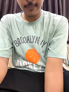 hamstar09 online show from October 7, 2025, 5:32 pm