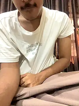 hamstar09 online show from November 17, 2025, 8:53 am