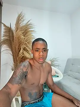 liambolt online show from November 6, 2025, 9:26 pm