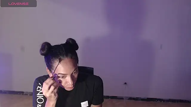 Snapshot of DonnaDidiamantti chatting on September 30, 2025, 10:15 pm DonnaDidiamantti online show from September 30, 2025, 10:15 pm