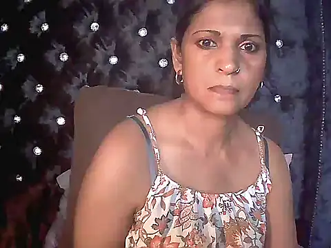 Snapshot of indianlusyy chatting on October 14, 2025, 9:54 am indianlusyy online show from October 14, 2025, 9:54 am