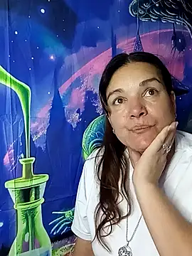 Snapshot of MomSex_ chatting on September 11, 2025, 12:16 pm MomSex online show from September 11, 2025, 12:16 pm