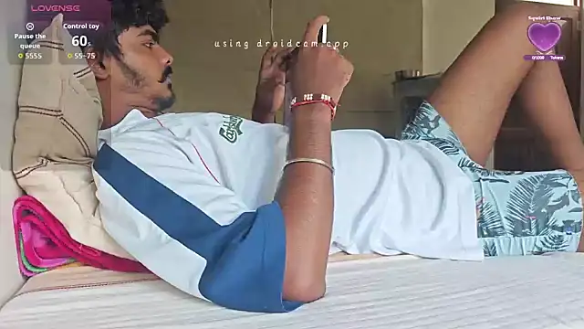 Snapshot of mrbuddy85 chatting on September 17, 2025, 10:39 am mrbuddy85 online show from September 17, 2025, 10:39 am