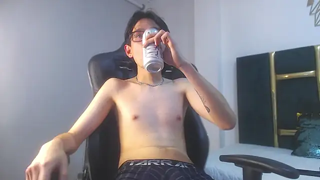 JAX25 OS online show from October 20, 2025, 8:53 pm