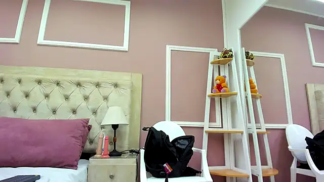 Snapshot of merlyaluna chatting on September 19, 2025, 9:59 pm merlyaluna online show from September 19, 2025, 9:59 pm