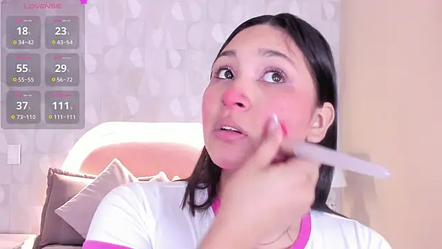 Snapshot of angel_ponce chatting on October 7, 2025, 12:13 pm angel ponce online show from October 7, 2025, 12:13 pm