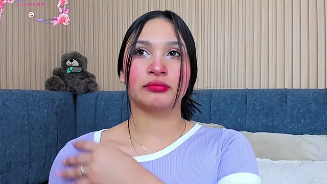 Snapshot of angel_ponce chatting on October 9, 2025, 12:30 am angel ponce online show from October 9, 2025, 12:30 am