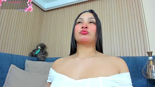 angel ponce online show from June 25, 2026, 7:07 pm
