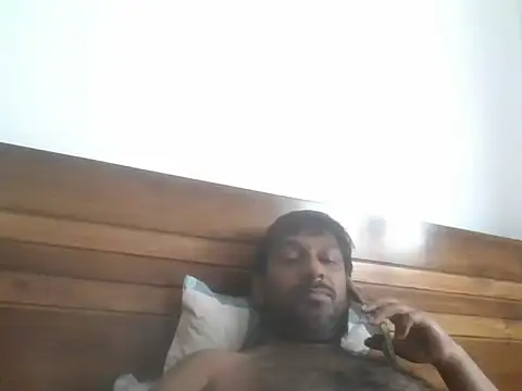 Snapshot of Chathutharu chatting on March 12, 2026, 4:29 am Chathutharu online show from March 12, 2026, 4:29 am