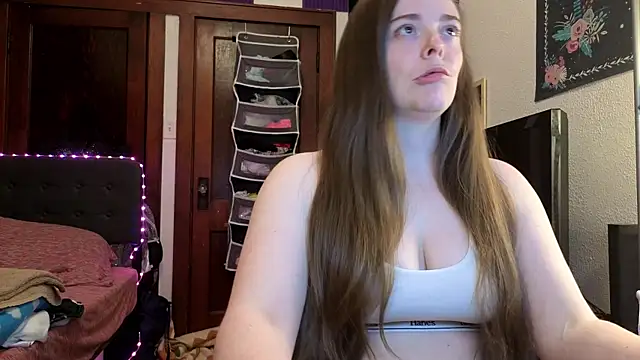 BrandyMyst online show from June 17, 2026, 2:36 am