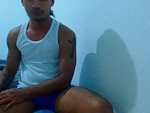 Snapshot of davidcutterr chatting on February 27, 2026, 1:16 am davidcutterr online show from February 27, 2026, 1:16 am