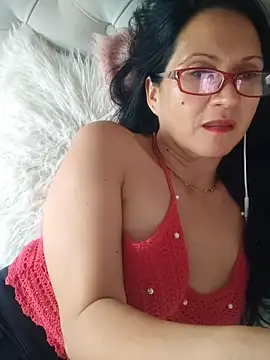 Snapshot of Ternura_Prohibida chatting on April 15, 2026, 10:21 pm Ternura Prohibida online show from April 15, 2026, 10:21 pm