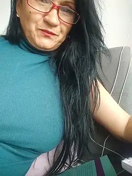 Snapshot of Ternura_Prohibida chatting on April 22, 2026, 8:10 pm Ternura Prohibida online show from April 22, 2026, 8:10 pm