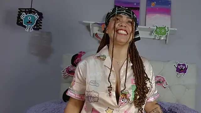 Snapshot of _Aiitanaa_ chatting on October 30, 2025, 5:20 am  Aiitanaa  online show from October 30, 2025, 5:20 am