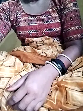 Snapshot of Gopika_Dudi chatting on September 23, 2025, 12:35 am Gopika Dudi online show from September 23, 2025, 12:35 am