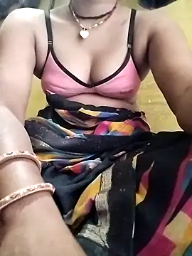 Snapshot of Gopika_Dudi chatting on October 20, 2025, 1:39 am Gopika Dudi online show from October 20, 2025, 1:39 am