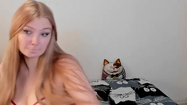 Snapshot of Leotorneo chatting on October 15, 2025, 4:45 am Leotorneo online show from October 15, 2025, 4:45 am