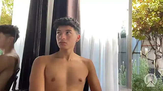 feeelipe2007 online show from April 1, 2026, 8:17 pm