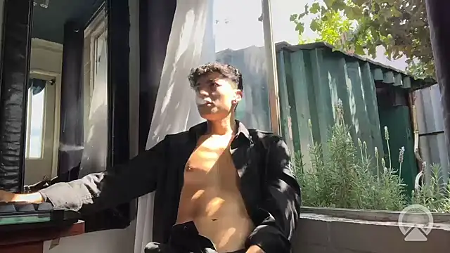 feeelipe2007 online show from April 3, 2026, 4:05 pm