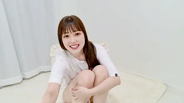 honoka o0  online show from September 13, 2025, 12:43 am