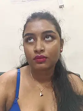 horny tenager online show from June 16, 2026, 7:05 pm
