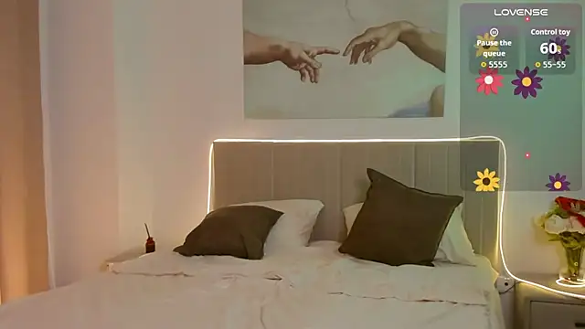 Lisa Blossom online show from October 2, 2025, 6:09 am