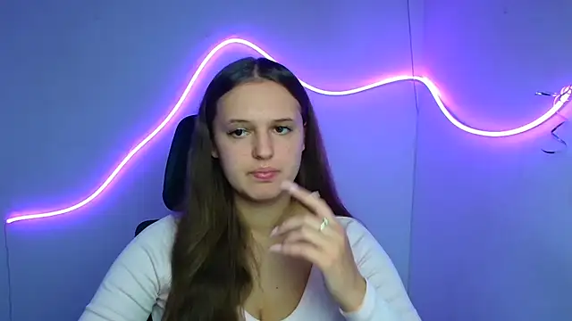 Snapshot of Aurora_White chatting on September 27, 2025, 11:15 am Aurora White online show from September 27, 2025, 11:15 am