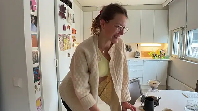 Snapshot of Scorpion_Peach chatting on September 16, 2025, 8:26 am Scorpion Peach online show from September 16, 2025, 8:26 am