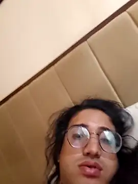 Snapshot of sexyshreyacdbottom chatting on December 22, 2025, 7:38 am sexyshreyacdbottom online show from December 22, 2025, 7:38 am