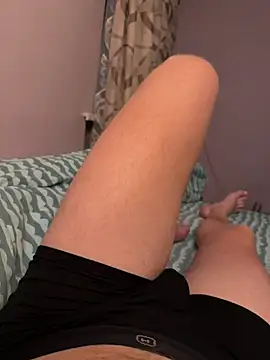 Snapshot of myPriority01 chatting on March 3, 2026, 6:47 pm myPriority01 online show from March 3, 2026, 6:47 pm