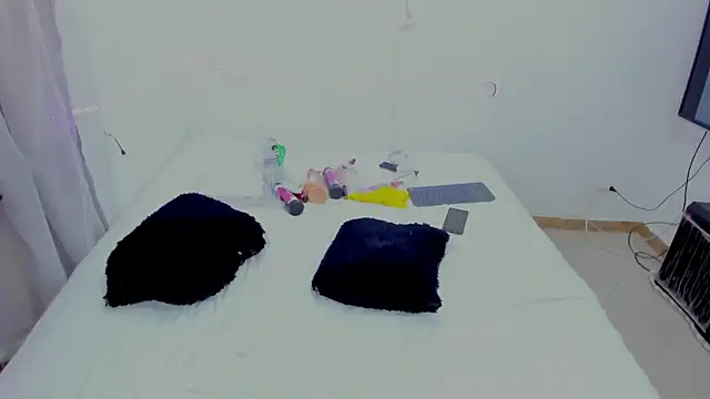 denny scobar online show from October 31, 2025, 6:58 am