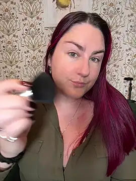 Lacey-BBW online show from October 6, 2025, 9:01 pm