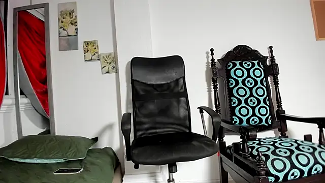 tyler twink boy online show from March 15, 2026, 1:55 am