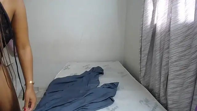 Snapshot of Lolly_96 chatting on October 13, 2025, 3:34 pm Lolly 96 online show from October 13, 2025, 3:34 pm