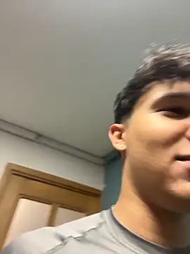 Snapshot of Leo_Savage_ chatting on March 11, 2026, 2:39 am Leo Savage online show from March 11, 2026, 2:39 am