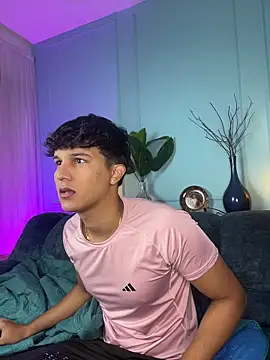 Snapshot of Leo_Savage_ chatting on March 14, 2026, 3:12 am Leo Savage online show from March 14, 2026, 3:12 am