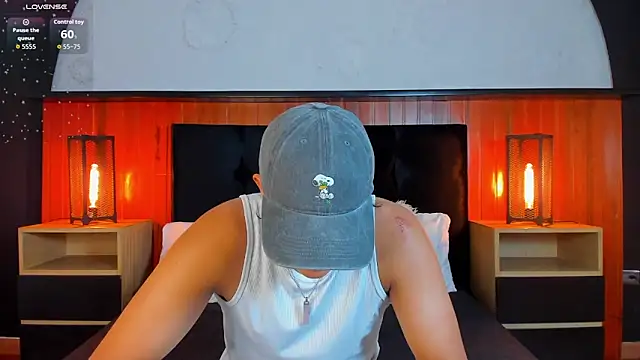 Leo Savage  online show from May 10, 2026, 4:50 am