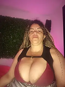 Snapshot of Eva_Luxei chatting on October 3, 2025, 12:24 pm Eva Luxei online show from October 3, 2025, 12:24 pm