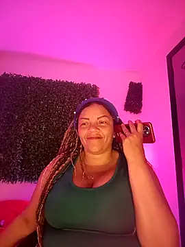 Snapshot of Eva_Luxei chatting on October 20, 2025, 12:27 pm Eva Luxei online show from October 20, 2025, 12:27 pm