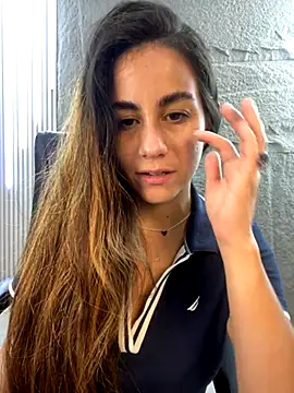 Snapshot of CamileX chatting on September 26, 2025, 1:37 pm CamileX online show from September 26, 2025, 1:37 pm