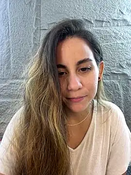 Snapshot of CamileX chatting on October 10, 2025, 2:38 pm CamileX online show from October 10, 2025, 2:38 pm