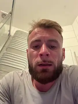 Wyrolowanyyy online show from April 24, 2026, 1:02 pm