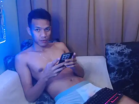 Snapshot of fantasy_davidxx chatting on October 24, 2025, 11:01 pm fantasy davidxx online show from October 24, 2025, 11:01 pm