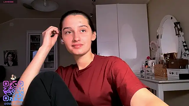 DarlineBrustera online show from February 7, 2026, 2:21 pm