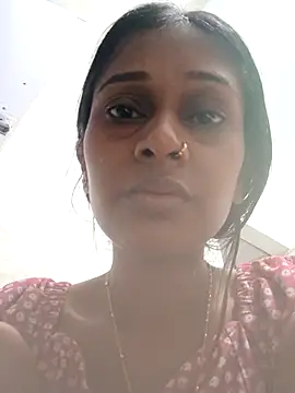 Snapshot of hotshreya69 chatting on October 29, 2025, 1:52 am hotshreya69 online show from October 29, 2025, 1:52 am