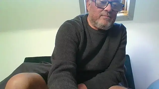 naughtygrandad1 online show from April 30, 2026, 6:47 pm