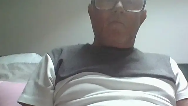naughtygrandad1 online show from May 6, 2026, 5:51 pm