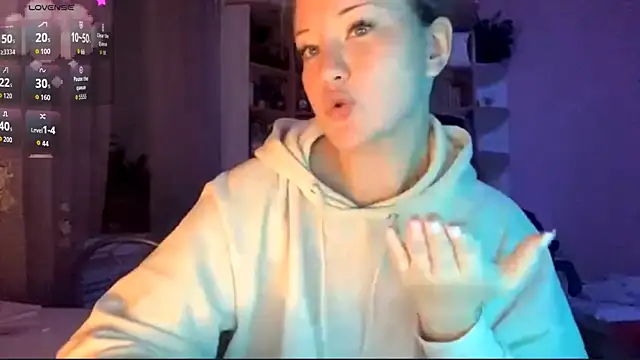 PandaFluff online show from February 4, 2026, 5:41 pm